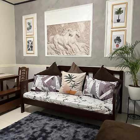 Luxury Suites At Brenthill Baguio City Esterno foto