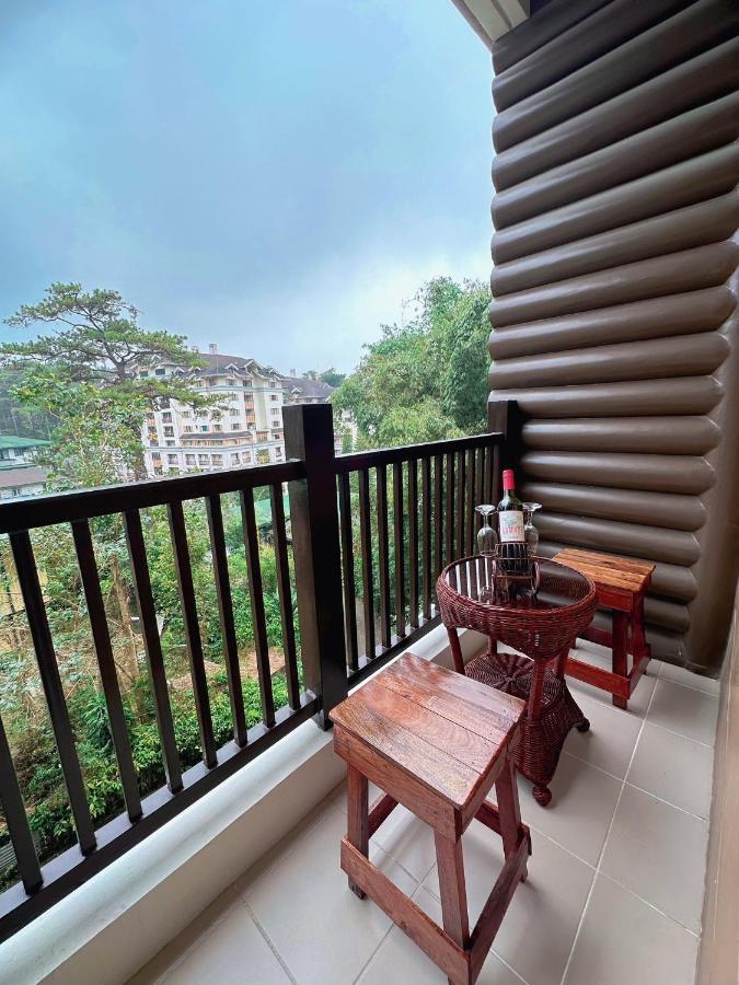 Luxury Suites At Brenthill Baguio City Esterno foto