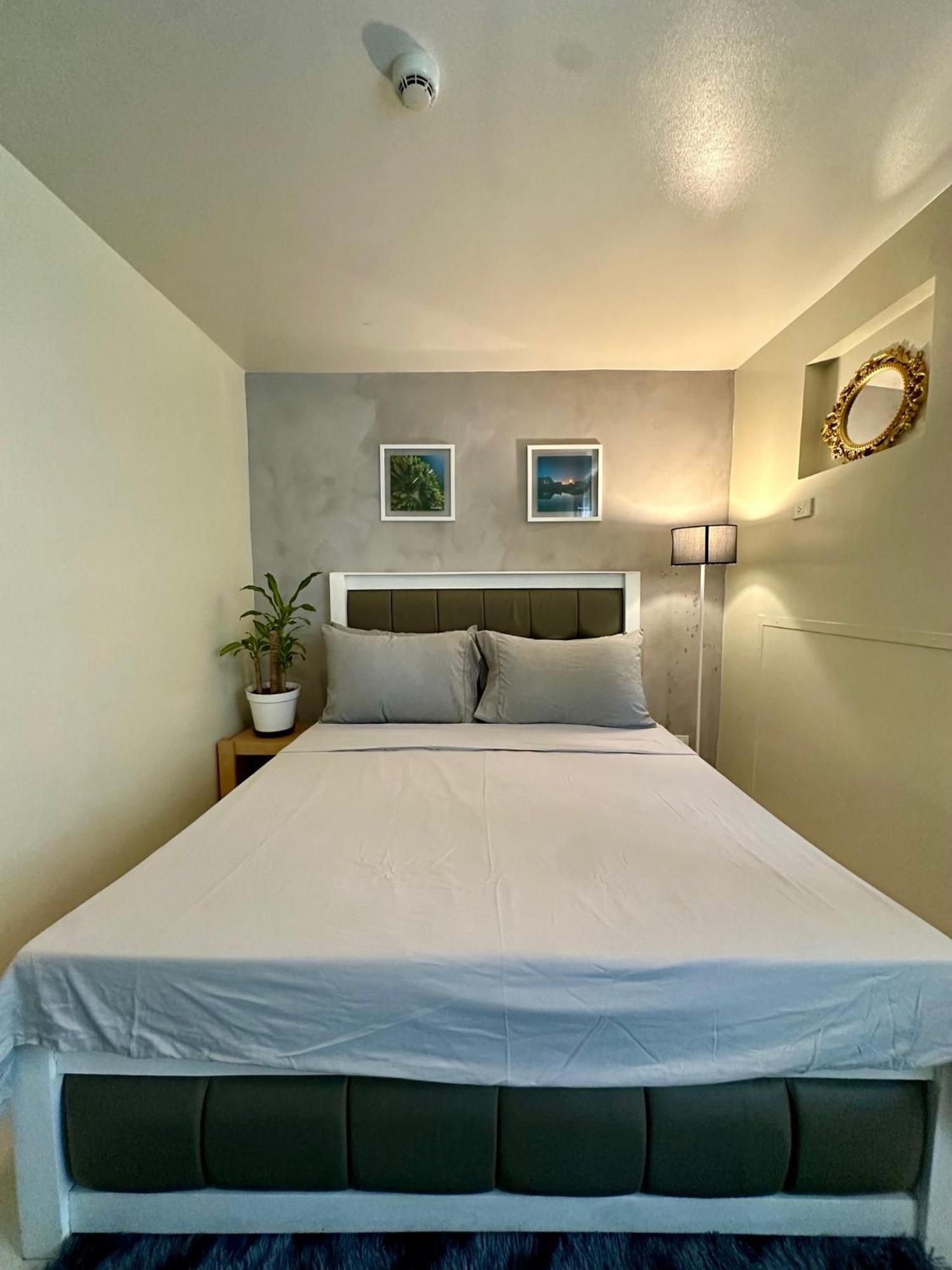 Luxury Suites At Brenthill Baguio City Esterno foto